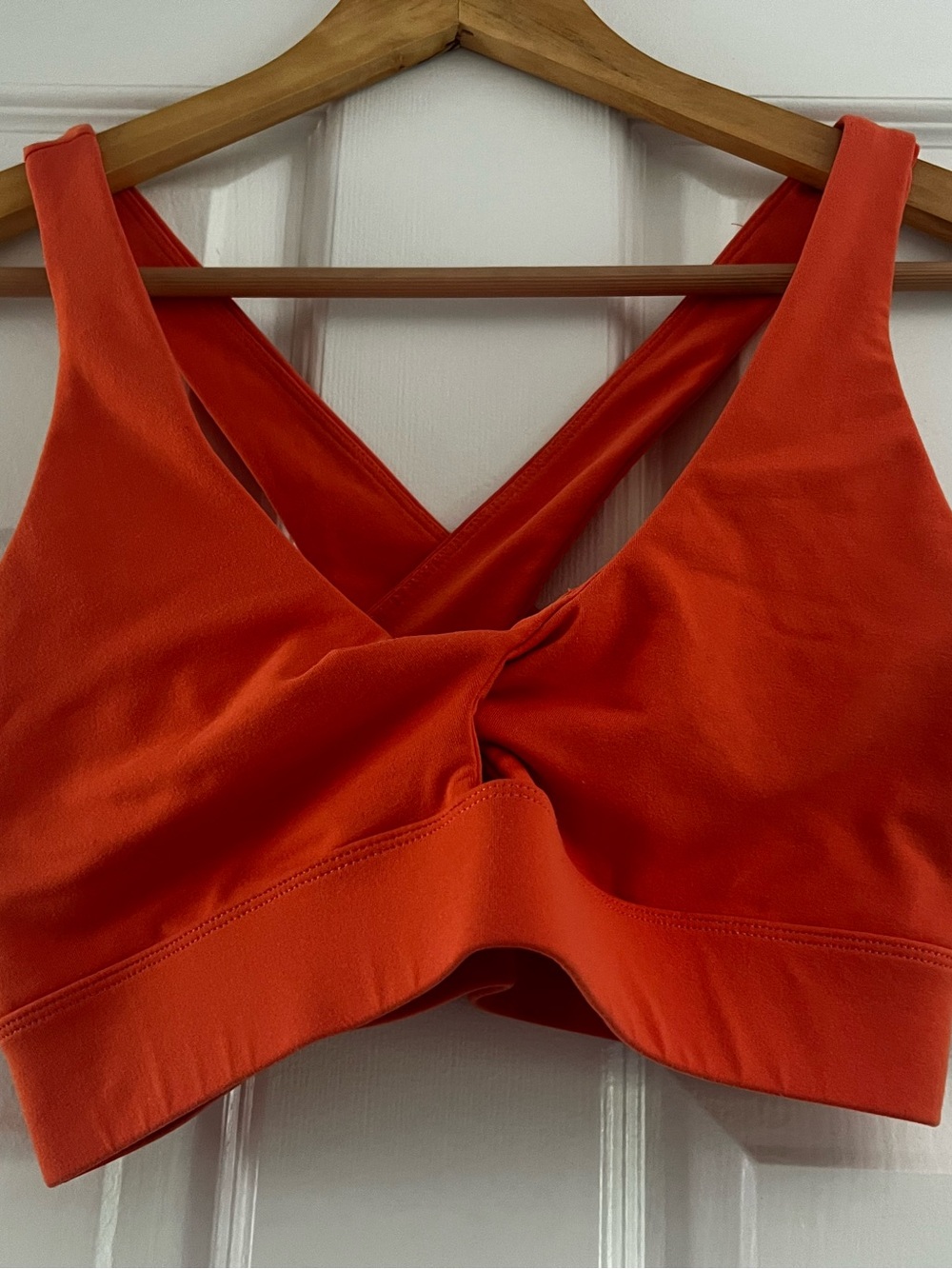 Fabletics Oasis Twist Sports Bra - Size M - Coral Haze Color